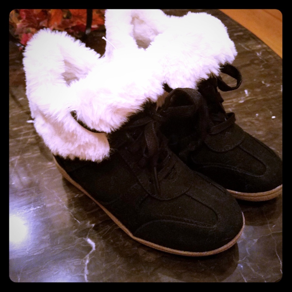 Justice Wedge Sneakers